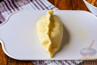 Фото приготовления рецепта: Картофельные лодочки с мясными шариками и сыром (в духовке) - шаг №3
