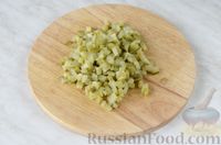 Фото приготовления рецепта: Салат с тунцом (оливье по-испански) - шаг №4