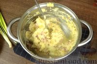 Фото приготовления рецепта: Ажурные блинчики-мешочки с начинкой из картофеля и бекона - шаг №14