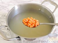 Фото приготовления рецепта: Йогуртовый суп с фрикадельками - шаг №7