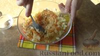 Фото приготовления рецепта: Постные вареники с картофельно-капустной начинкой - шаг №7