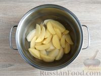 Фото приготовления рецепта: Куриные котлеты в картофельных гнёздах - шаг №3