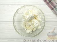 Фото приготовления рецепта: Плавленый сыр из творога (с беконом и грибами) - шаг №1