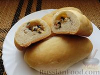 Фото к рецепту: Пирожки с сушеными грибами и рисом