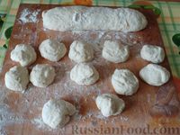 Фото приготовления рецепта: Пирожки с сушеными грибами и рисом - шаг №16