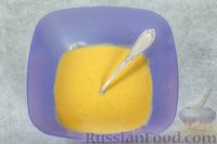 Фото приготовления рецепта: Капустные оладьи с сыром - шаг №7