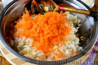 Фото приготовления рецепта: Овощной салат с рисом - шаг №6