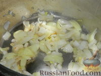 Фото приготовления рецепта: Праздничный салат с курицей - шаг №8
