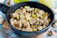Фото к рецепту: Свинина, тушенная с грибами и ананасами