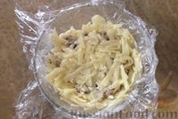 Фото приготовления рецепта: Запечённое мясо в картофельной шубке - шаг №11