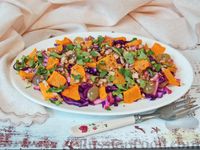 Фото приготовления рецепта: Салат из краснокочанной капусты и тыквы с виноградом и яблоком - шаг №11