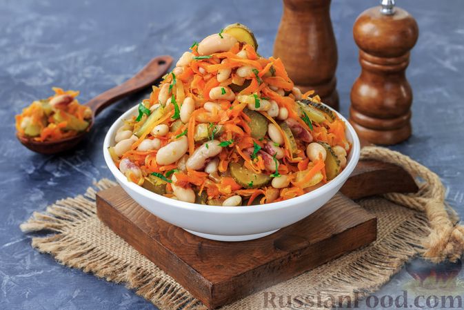Салат с фасолью и корейской морковью - рецепт с фото пошагово