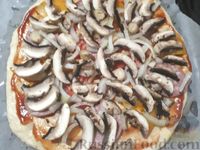 Фото приготовления рецепта: Пицца на пивном тесте - шаг №14