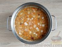 Фото приготовления рецепта: Гороховый суп с копчёным куриным филе - шаг №11