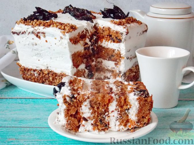 Бисквитный торт с грецкими орехами и сметанным кремом | Бисквитный торт, Идеи для блюд, Десерты