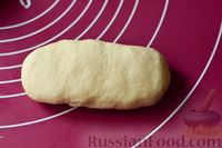 Фото приготовления рецепта: Дрожжевые булочки с ветчиной и сыром - шаг №17
