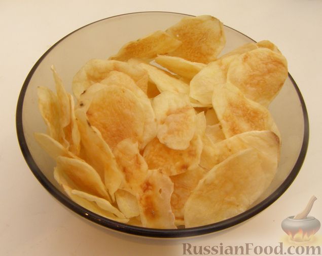Рецепт домашних чипсов из картофеля: легко и вкусно!