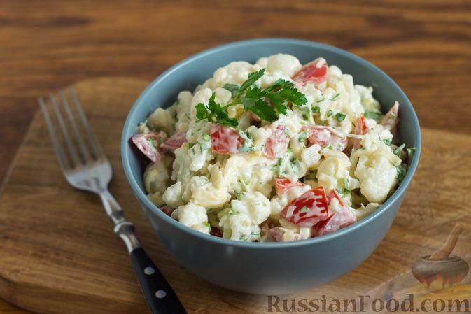 Салат из свежей цветной капусты — рецепт с фото пошагово