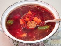 Фото приготовления рецепта: Суп со свёклой и солёными огурцами - шаг №13