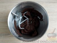Фото приготовления рецепта: Шоколадные коржи для торта - шаг №6