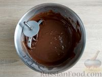 Фото приготовления рецепта: Шоколадные коржи для торта - шаг №8