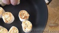 Фото приготовления рецепта: Закуска из лаваша с курицей и плавленым сыром - шаг №7