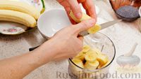 Фото приготовления рецепта: Банановые оладьи (без сахара) - шаг №1