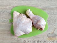 Фото приготовления рецепта: Курица с гречкой и помидорами - шаг №2