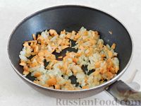 Фото приготовления рецепта: Картофельный суп-пюре с брокколи и сыром - шаг №3