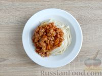 Фото приготовления рецепта: Спагетти с фаршем, тушенным в кетчупе - шаг №12