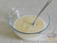 Фото приготовления рецепта: Запеканка из молодой капусты в яично-молочной заливке - шаг №8