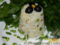 Фото приготовления рецепта: Салат с рисом "Петровский" - шаг №7