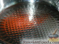 Фото приготовления рецепта: Сладкая колбаска - шаг №9
