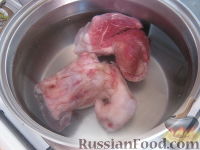 Фото приготовления рецепта: Суп русский (мясной с гречкой) - шаг №2