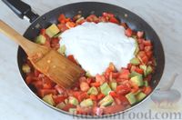 Фото приготовления рецепта: Паприкаш из кабачков с помидорами - шаг №13