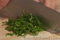 Фото приготовления рецепта: Кабачковые оладьи с соусом дзадзики (цацики) - шаг №10