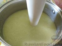 Фото приготовления рецепта: Суп-пюре из кабачков или тыквы и цветной капусты - шаг №6