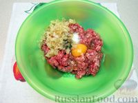 Фото приготовления рецепта: Сырный суп с фрикадельками, картофелем и вермишелью - шаг №4