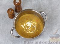 Фото приготовления рецепта: Кукурузный суп с копчёной грудинкой и сухариками - шаг №13