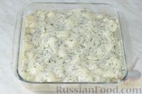 Фото приготовления рецепта: Цветная капуста в чесночном соусе, запечённая под сыром - шаг №12