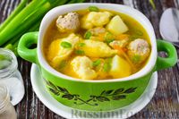 Фото приготовления рецепта: Суп с клецками, фрикадельками и картофелем - шаг №18