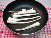Фото приготовления рецепта: Украинский борщ с фасолью и свиными рёбрышками - шаг №5