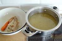 Фото приготовления рецепта: Томатный суп из индейки с картофелем и болгарским перцем - шаг №7