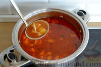 Фото приготовления рецепта: Томатный суп из индейки с картофелем и болгарским перцем - шаг №13