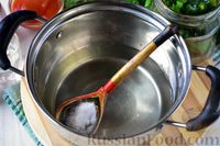 Фото приготовления рецепта: Маринованные огурцы с кетчупом, на зиму - шаг №8