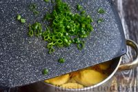 Фото приготовления рецепта: Суп с клецками, фрикадельками и картофелем - шаг №16
