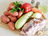 Фото приготовления рецепта: Свинина с овощами в духовке - шаг №1