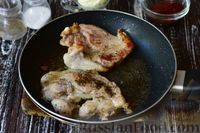 Фото приготовления рецепта: Мясные "стожки" с огурцами, картофелем и сыром - шаг №7