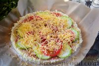 Фото приготовления рецепта: Пицца из цветной капусты с кабачками и помидорами - шаг №11