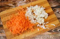 Фото приготовления рецепта: Ленивая лазанья из макарон с куриным фаршем, овощами и сыром - шаг №2